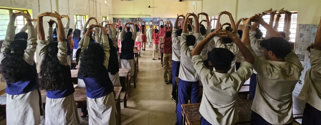ലഹരിവിരുദ്ധ ബോധവൽക്കരണ ക്ലാസും യോഗ പരിശീലനവും സംഘടിപ്പിച്ചു