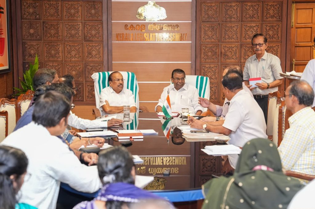 ട്രാവന്കൂര് സിമെന്റ്സ് സര്ക്കാര് അഞ്ചുകോടി രൂപ നല്കും