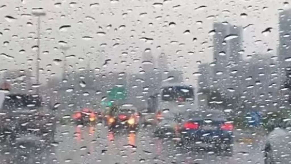 സംസ്ഥാനത്ത് ഇന്ന് മുതൽ പരക്കെ മഴയ്ക്ക് സാധ്യത; നാല് ജില്ലകളിൽ യെല്ലോ അലർട്ട്, കേരള-ലക്ഷദ്വീപ് തീരങ്ങളിൽ മത്സ്യബന്ധന വിലക്ക്