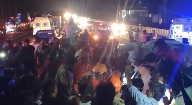 കൈപ്പമംഗലം അപകടം: മരിച്ച എല്ലാവരെയും തിരിച്ചറിഞ്ഞു