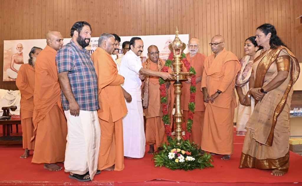 സർക്കാരിനെ നയിക്കുന്നത് ഗുരുദർശനം: മുഖ്യമന്ത്രി